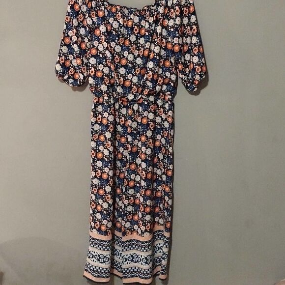 My Michelle Girl's Size XL Juniors Floral Puff Sleeve Romper, Great Condition - Picture 5 of 9